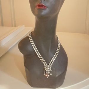 Gorgeous Carolee New York crystal necklace